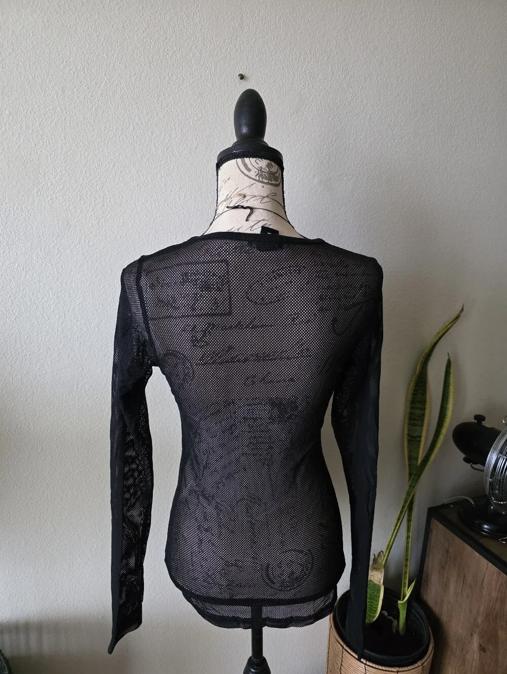 Hot Topic Black Mesh Top - Small